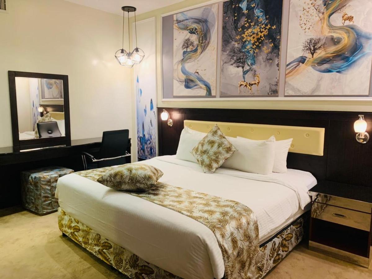 Meral Crown Hotel 3*