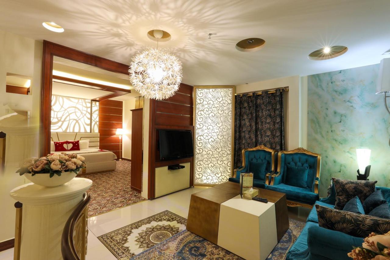 Hotel Meral Crown