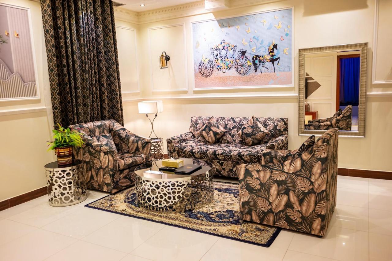 Hotel Meral Crown